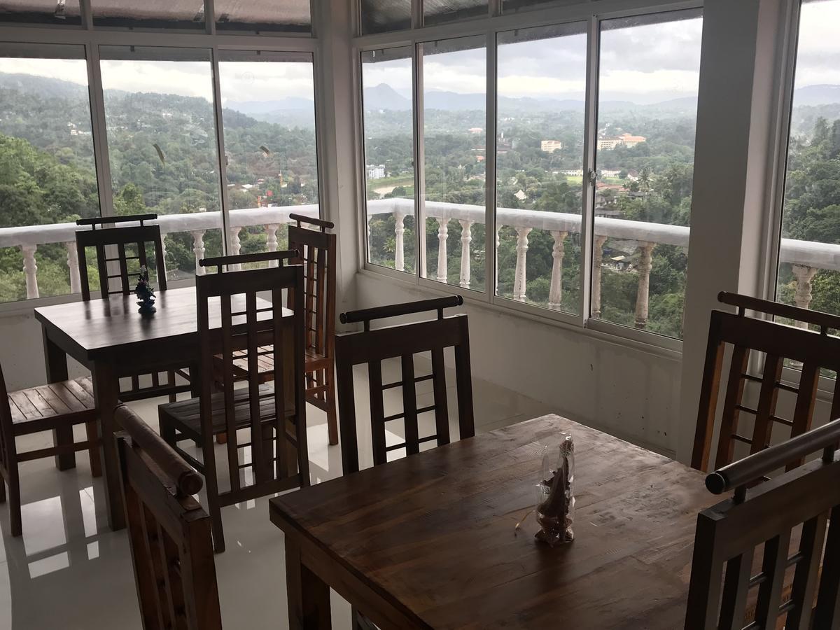 Oyo 441 Kandy Hill Bungalow エクステリア 写真